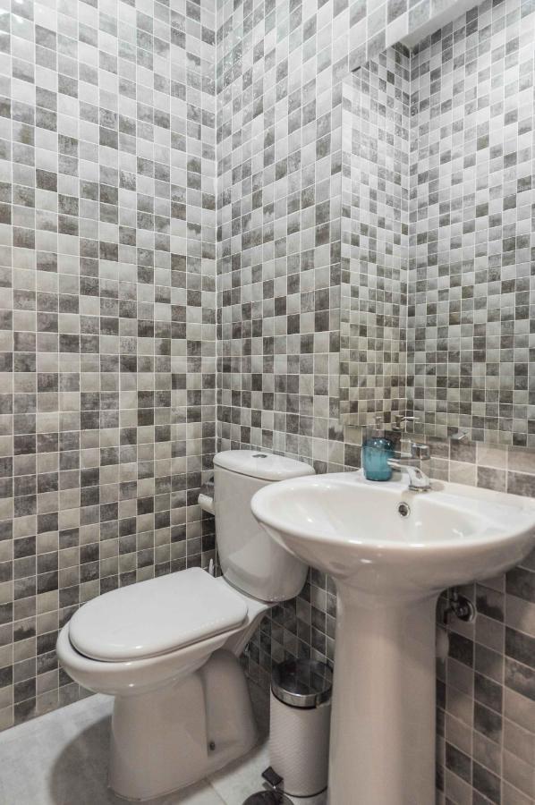 3Br Apartment With Parking And Patio In The Center By Rems Málaga Eksteriør billede