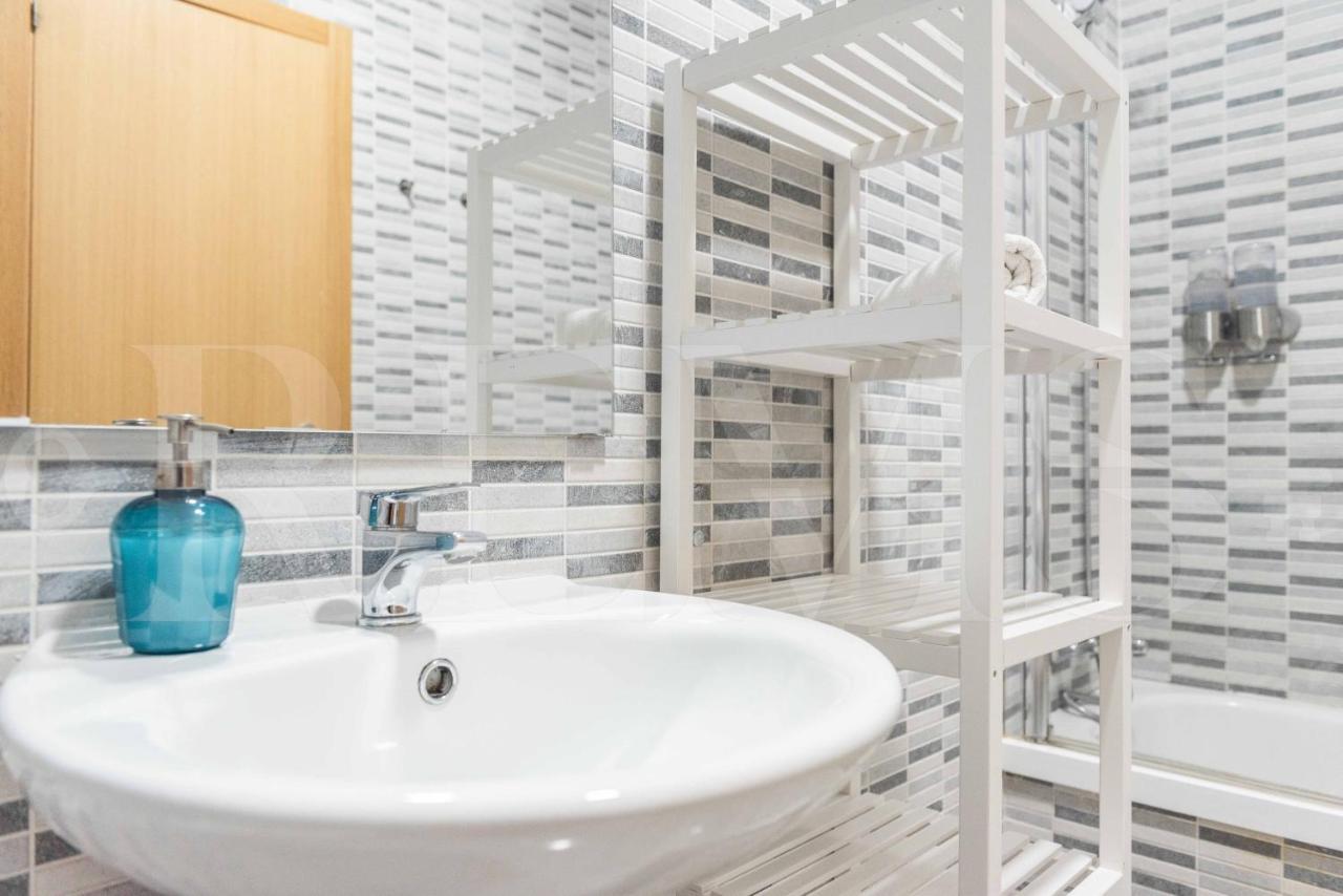 3Br Apartment With Parking And Patio In The Center By Rems Málaga Eksteriør billede